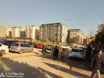 Güzeltepe İlkokulu önüne üst geçit istediler