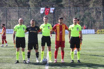 İskele dondu kaldı