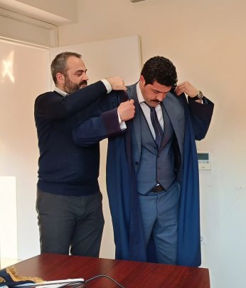 Murat Dağ şimdi Türkçenin doktoru 