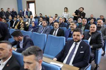 Tencere dibin kara…