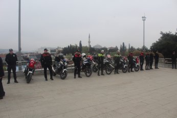 179’ncu yıllarına şehit aileleri eşlik etti