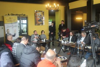 Her çocuk parkının altına sığınak yapacağız