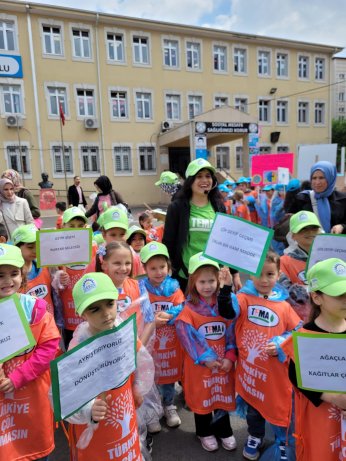 Beylikbağı’nda sıfır atık için yürüdüler