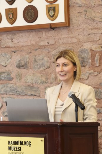 Koç yapay destekli müzeye öncülük etti 