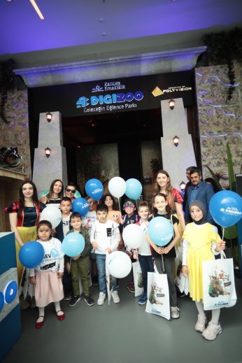 LÖSEV’li çocuklar yeni yaşlarını DigiZoo’da kutladı