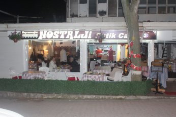 Nostalji Butik Kafe’de her şey özgün 