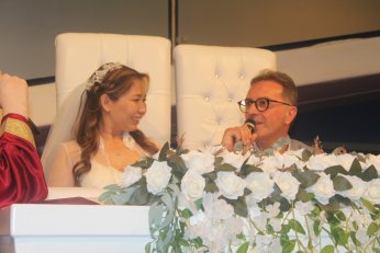 “Evlenelim l…n biz!”