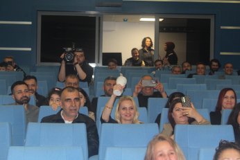 “Evlenelim l…n biz!”