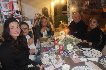 “Evlenelim l…n biz!”