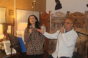 “Evlenelim l…n biz!”