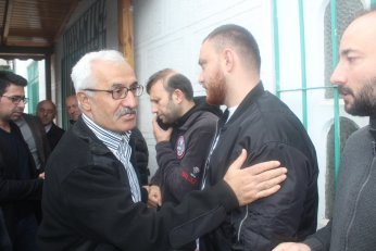 Annesini Anneler Günü’nde toprağa verecek 