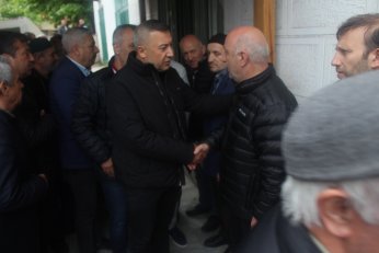 Annesini Anneler Günü’nde toprağa verecek 