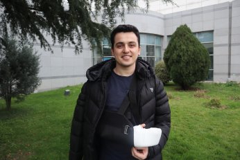 Eli kesilecekti! Ayak parmağı nakledildi