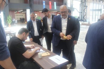 Baskın listeli seçimde bir dalya fark yedi: 111 - 211