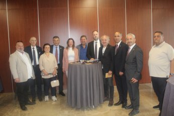 Baskın listeli seçimde bir dalya fark yedi: 111 - 211