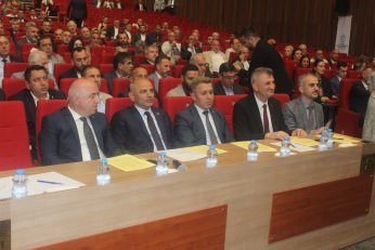 Baskın listeli seçimde bir dalya fark yedi: 111 - 211