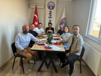 Eğitim-İş’te yönetim görevleri paylaştı