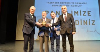 “17 Ağustos dirençli kentlerin  inşası  için bir milat olmalıydı”