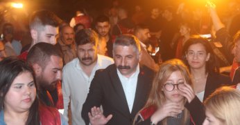 Yalnızca oy, destek  değil omuz istiyorum