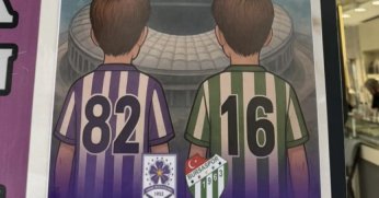 Tarihi maçta dostluk şimdiden galip