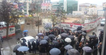 Heykel geri gelmek şartıyla gidebilir