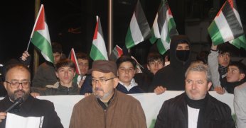 Önce gönüller fethedilecek. Ahlak diriltilecek.