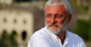 İki cinayet işlendi. Yüce ve Akın ölümden döndü