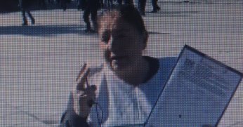 AKP’li Belediyeden emeklinin standına müdahale 