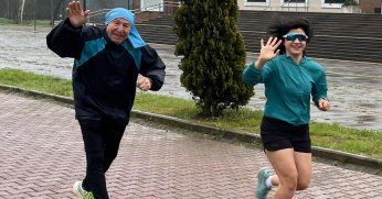 Bayramlaşmaya da koşa koşa