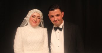 Avaz avaz bağırdı: Sonsuza kadar evet