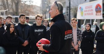 Biz bilinçli olursak Devlet güçlü olur