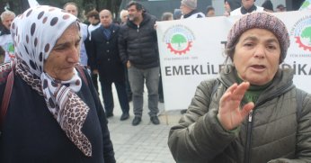 Emekliler seyyanen zam talebiyle meydanlarda