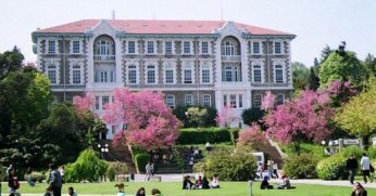 Sansür üniversiteye girdi! Çözüm yasakları tanımamakta