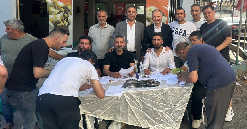 Dilovalı ayakta sokakta imzada