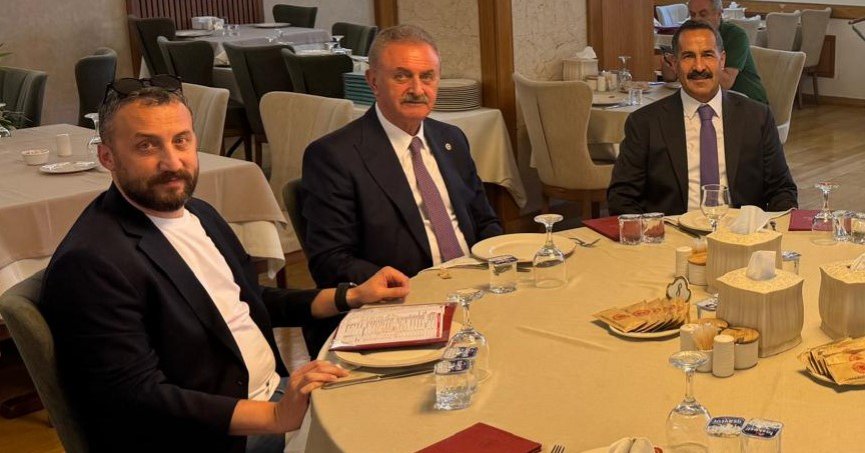 Öztürk’ten fikstür öncesi vekil turu