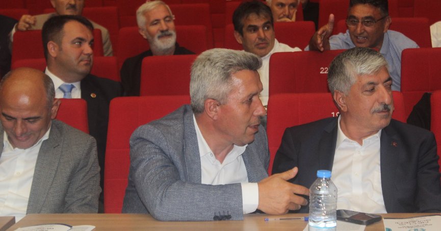 Bir bardak suda 16.5 dakika fırtına