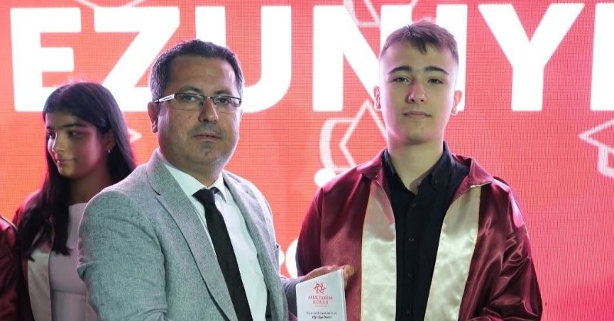 Gebze Mektebim Koleji Türkiye  birinciliğini Yiğit Ege ile tutturdu