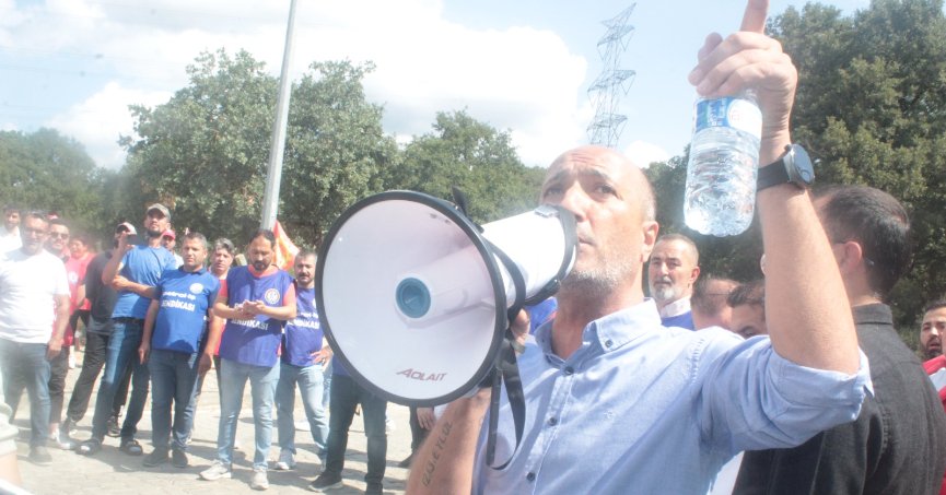Seçmeni burada. İktidarın başkanı da yok mu? 