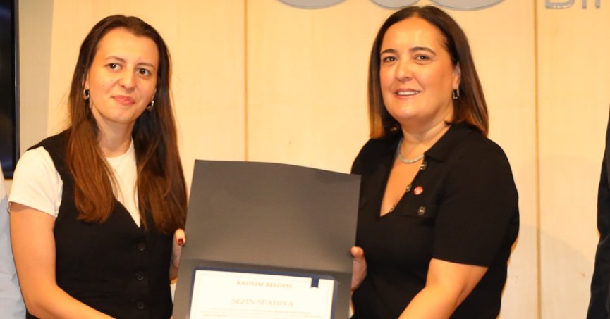 Yeni ticaret elçileri İzmir’de yetişiyor