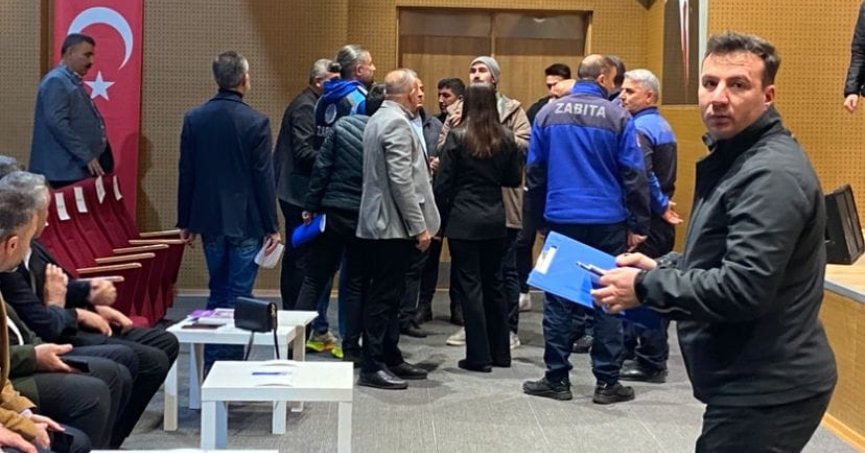 Ömeroğlu her bahar Karadağ’ı kovuyor