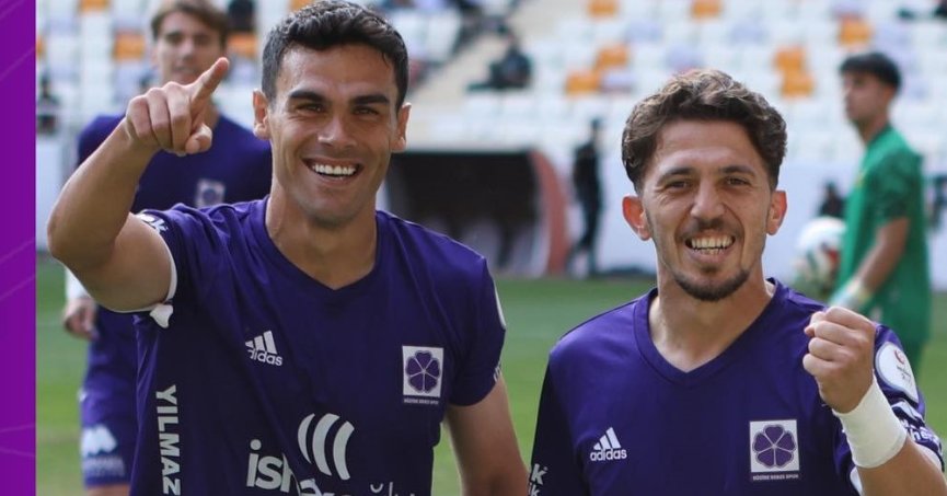 Zirvede, “Bir arkadaşa” bakıp çıktık