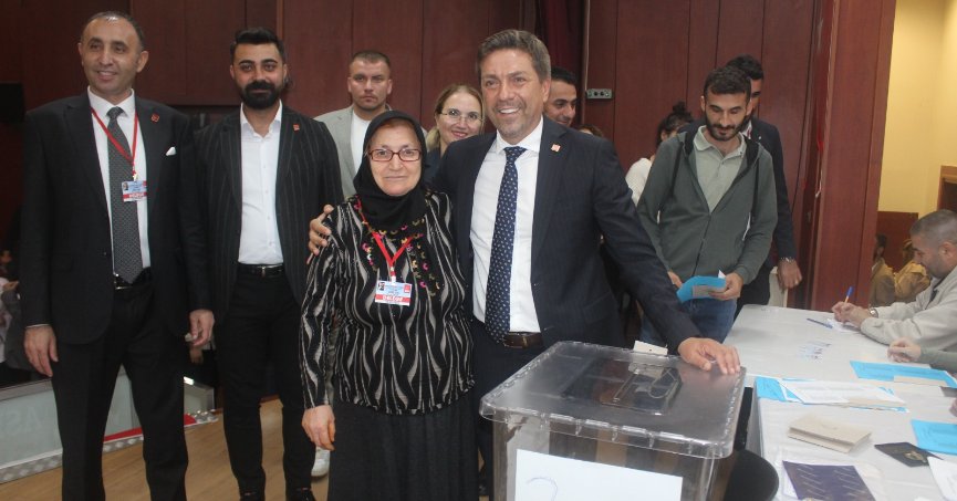 Açıklama yapmadım ama adayım