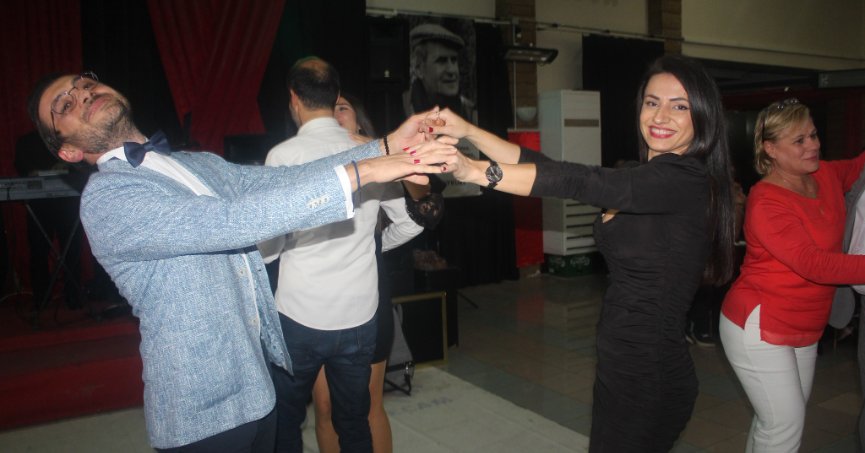 Eğitim-İş’ten geleneksel Cumhuriyet Balosu