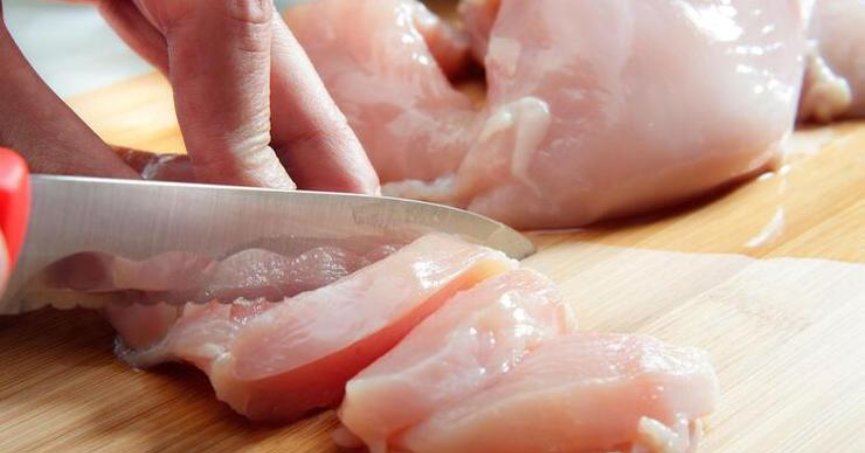 Zam şampiyonu tavuk etine  Ramazan’da da zam bekleniyor