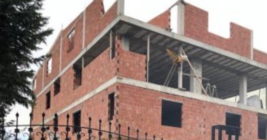 Darıca Cami’de kaçaklar için kepçe kapıda