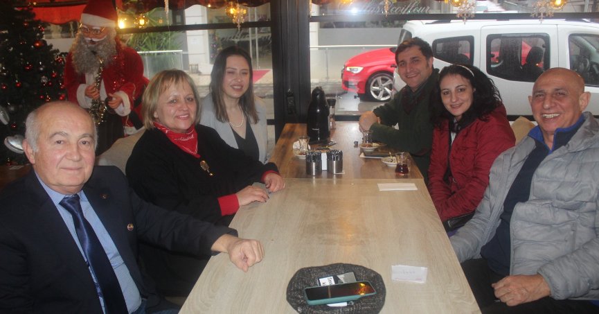 Tek seçenek Atatürk ilkeleri