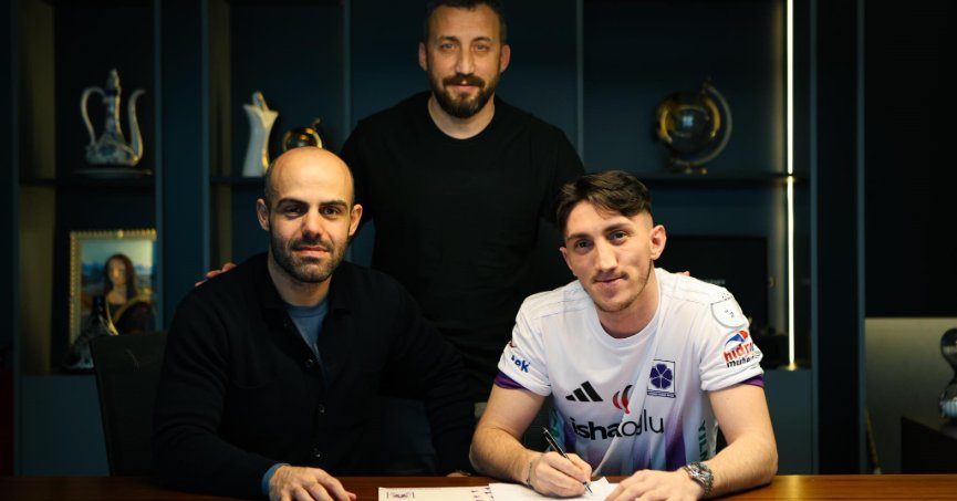 Sol beke Adıgüzel geldi Sol kanata Altıntaş yolda