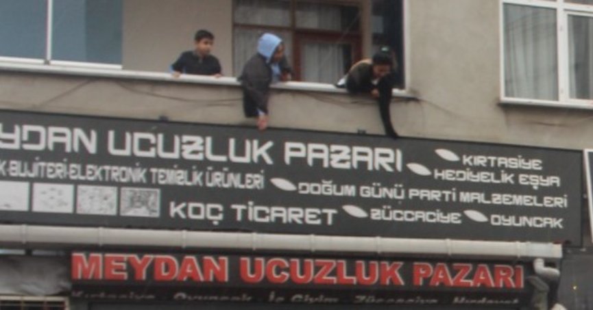 Çayırova’da fırtına eğitimi de vurdu