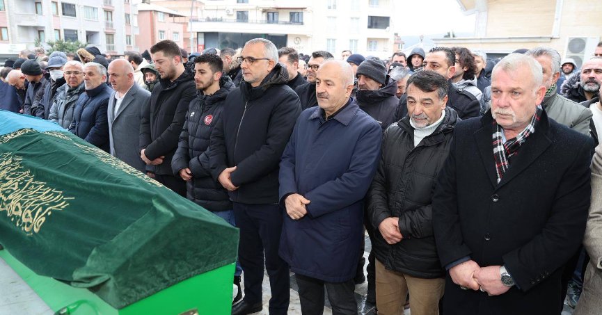 İzafet Şamdan toprağa verildi