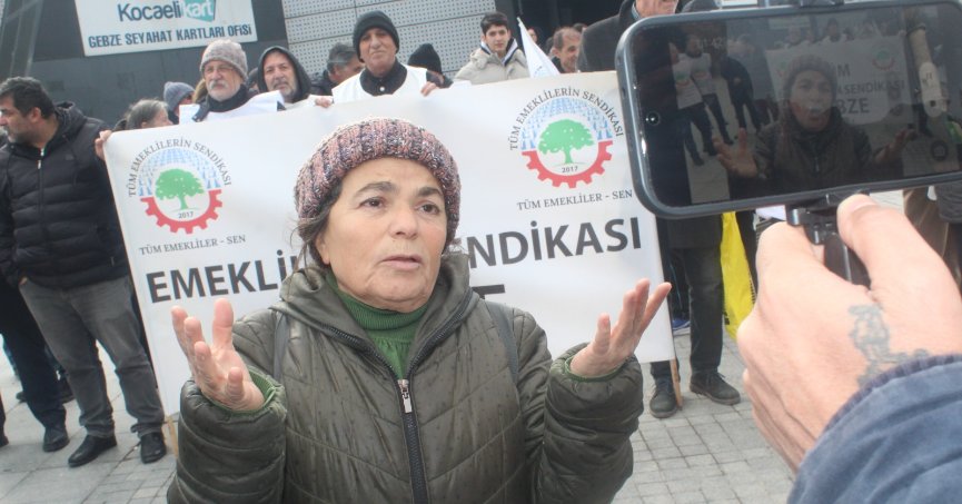 Çürüklerle besleniyor kullanılmışı giyiyorum